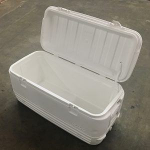 120 Quart Igloo Polar Ice Chest White / Blue