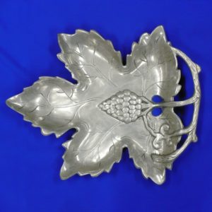14" x 15" Polished Aluminum Leaf Tray
