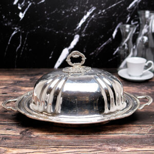 Oval Tray with Dome Cover